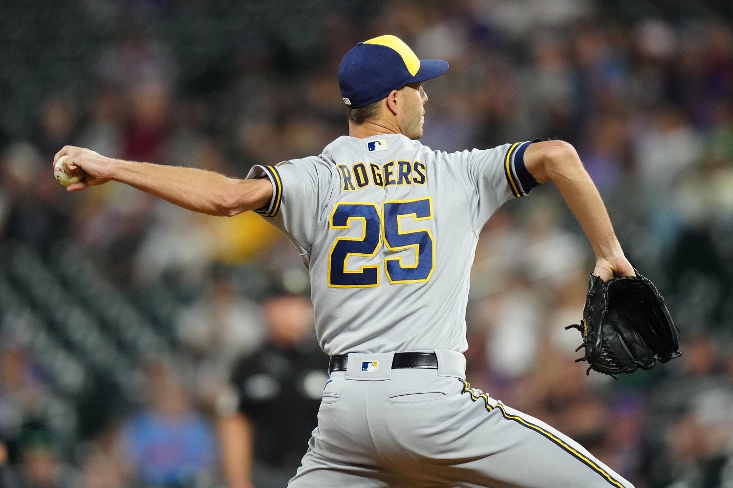 Jace Peterson, Andrew McCutchen help Brewers top Taylor Rogers, Padres