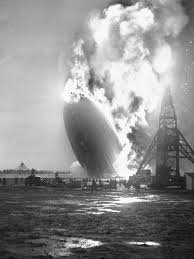 hindenburg.jpg.29819b591fd47d6f3d2882262dd30810.jpg