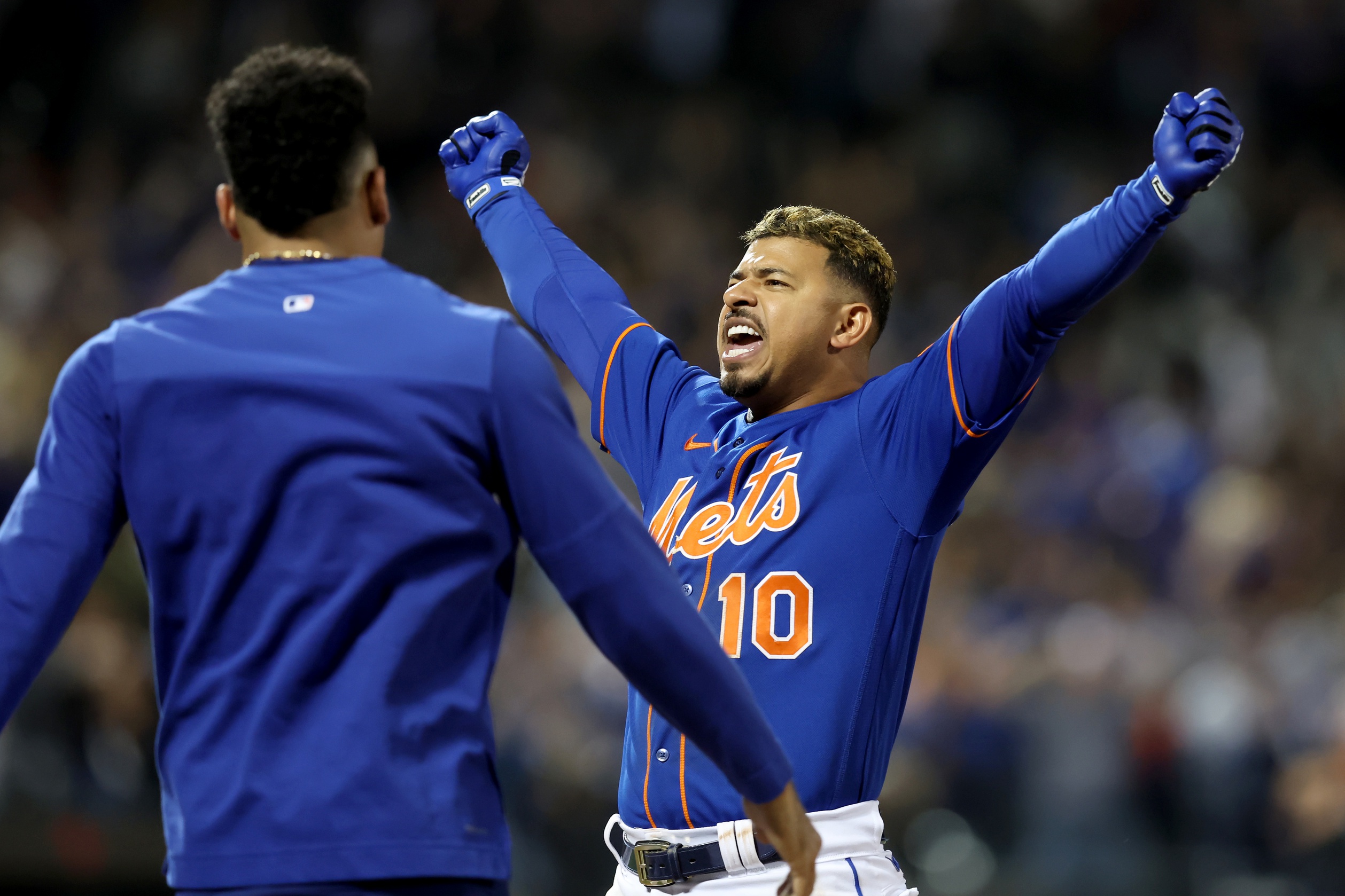 With Eduardo Escobar at third, Mets don't need Carlos Correa