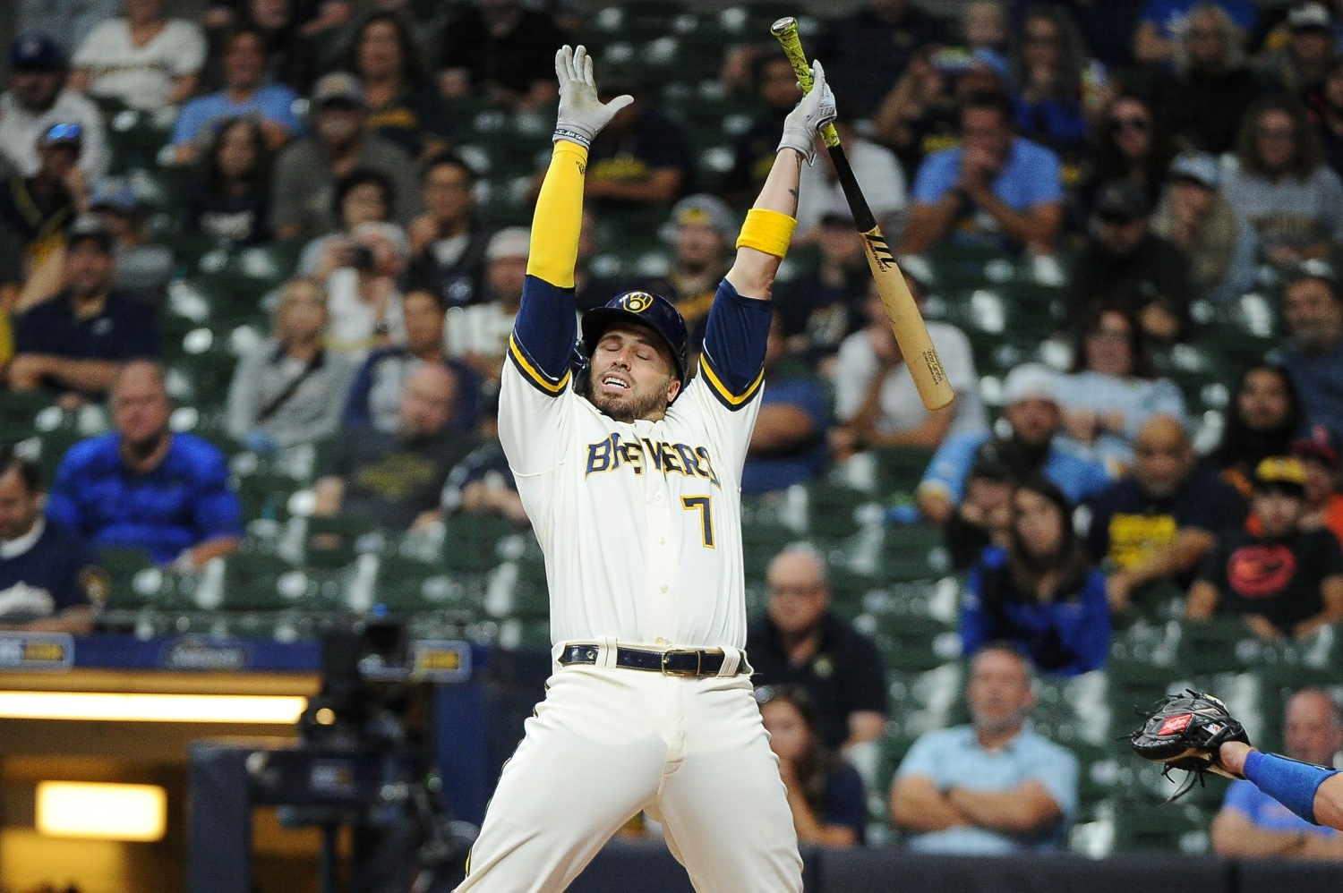 Milwaukee Brewers' 2023 Projected Starting Lineup After Trading for William  Contreras - Fastball