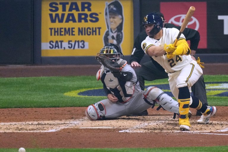 What on Earth Was William Contreras Doing in the Eighth Inning Tuesday?