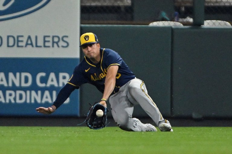 Painful Patience: Brewers Need to Keep Giving Tyrone Taylor a Chance to Work Out of This