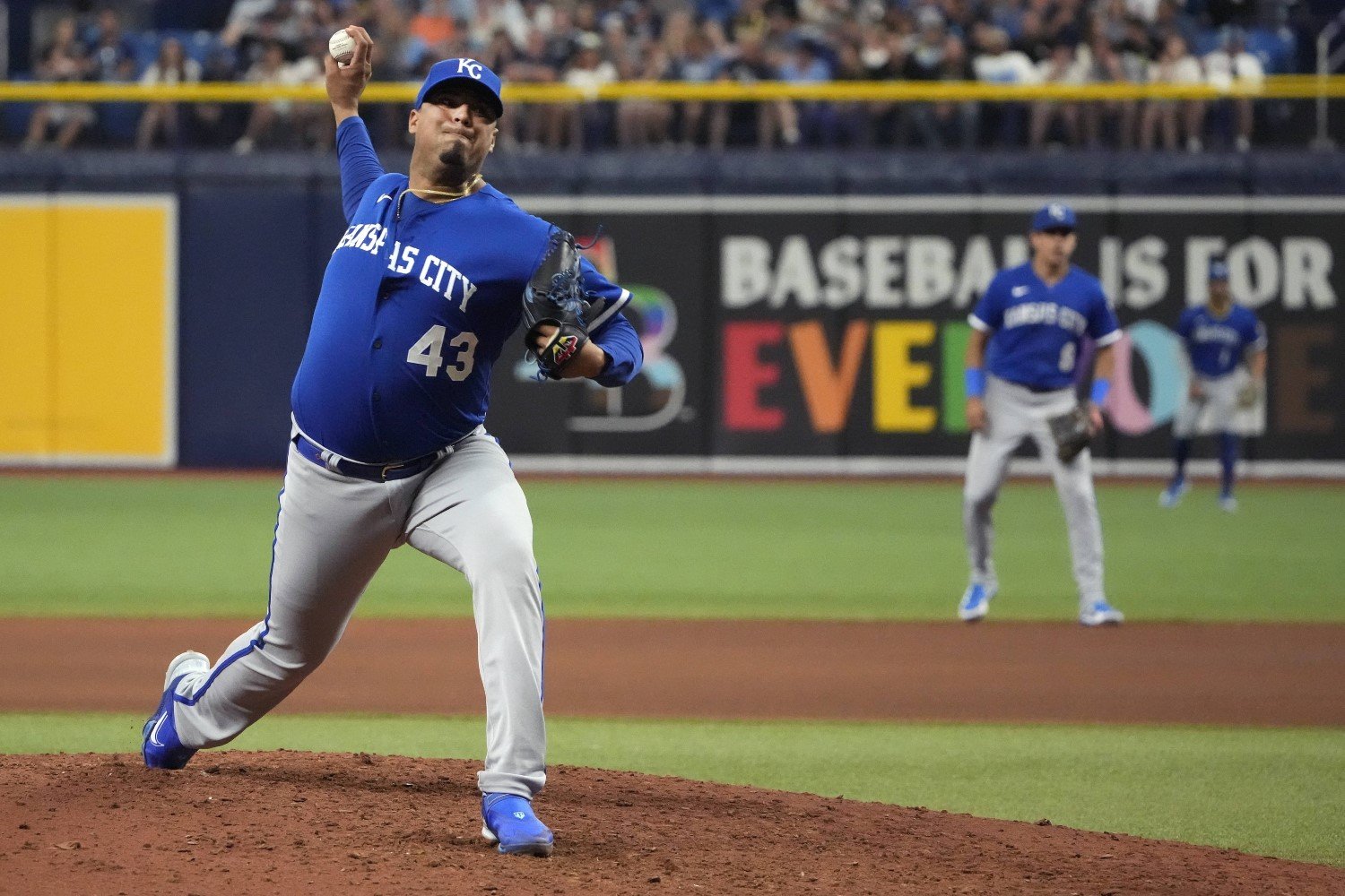 3 early 2023 MLB trade deadline targets for Blue Jays