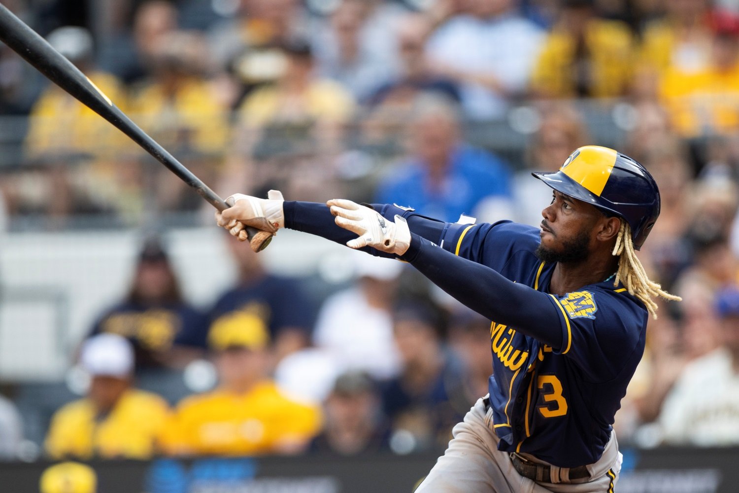 Brewers' Anderson now healthy, looking for bounce back season Wisconsin  News - Bally Sports