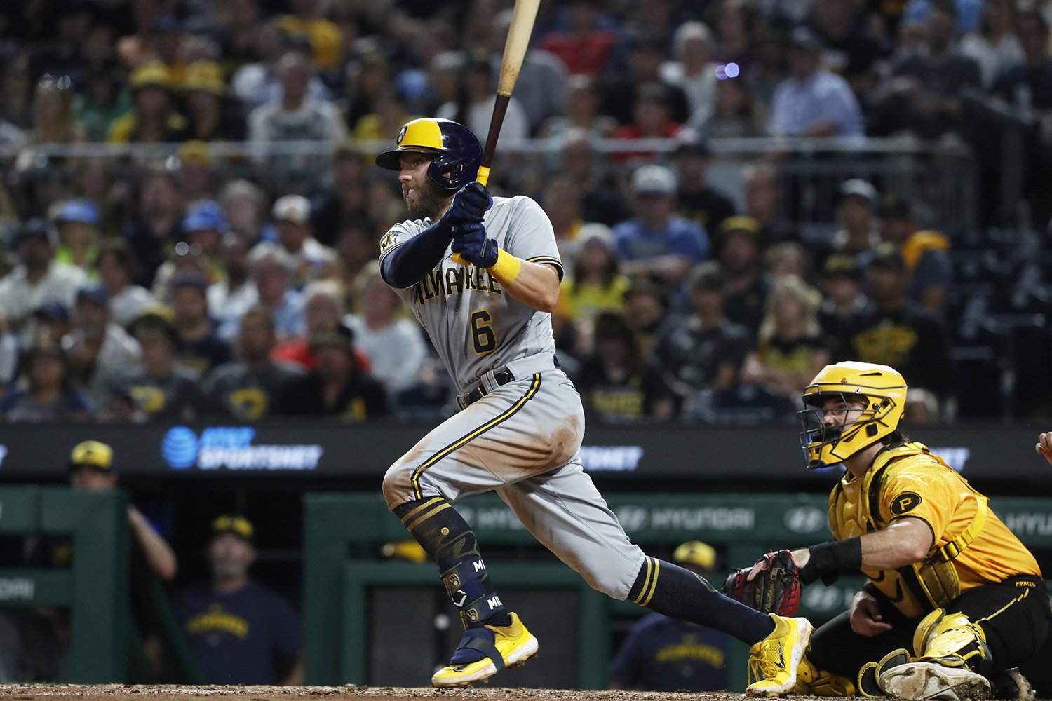 Willy Adames has Made a Change. He Needs to Make Another. - Brewers -  Brewer Fanatic