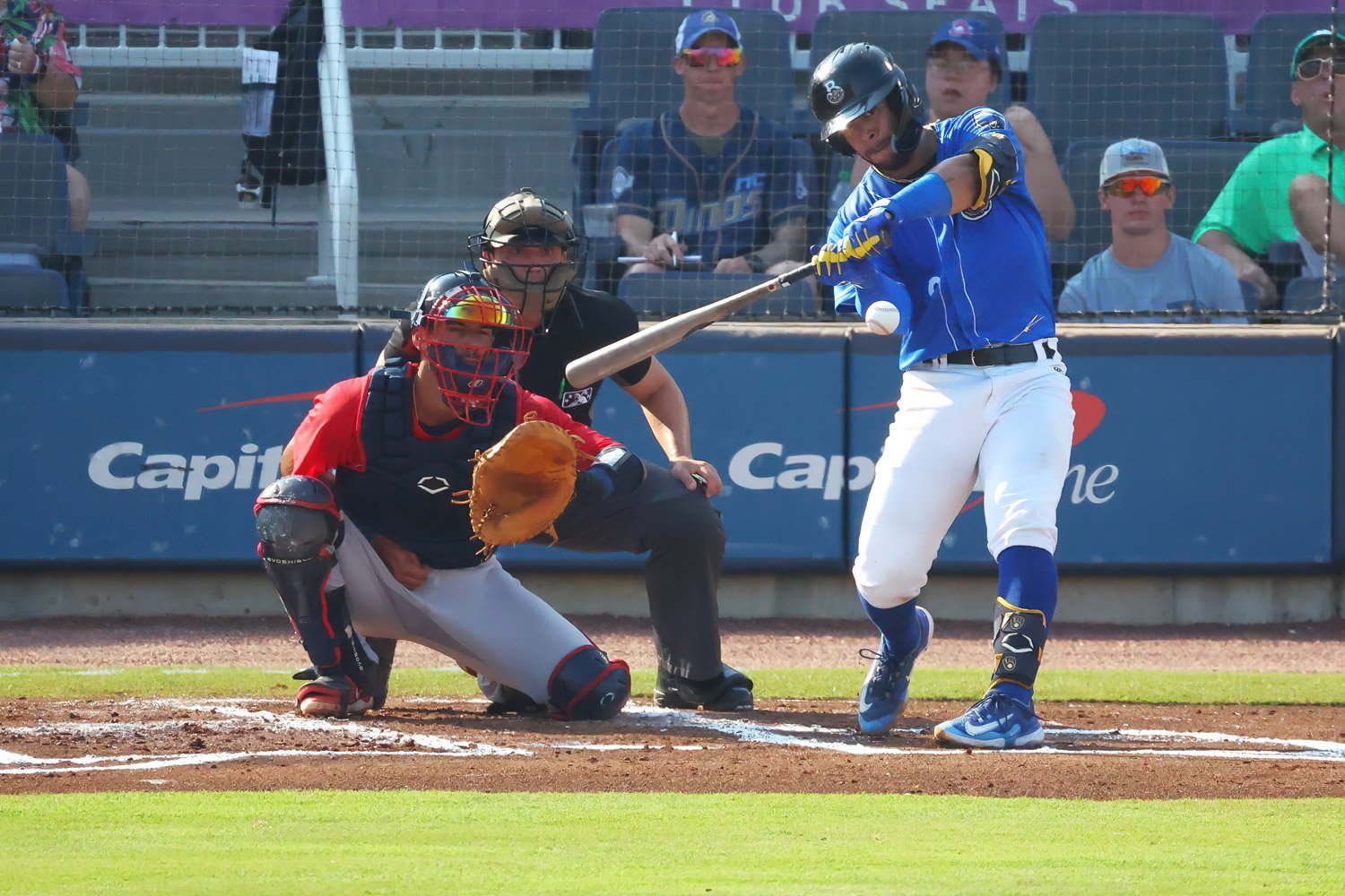 Keston Hiura homers twice as Brewers beat Cubs 5-2