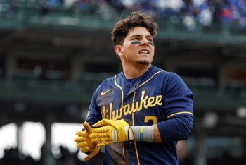 BUZZER BEATER: Brewers Trade Luis Urias to Red Sox