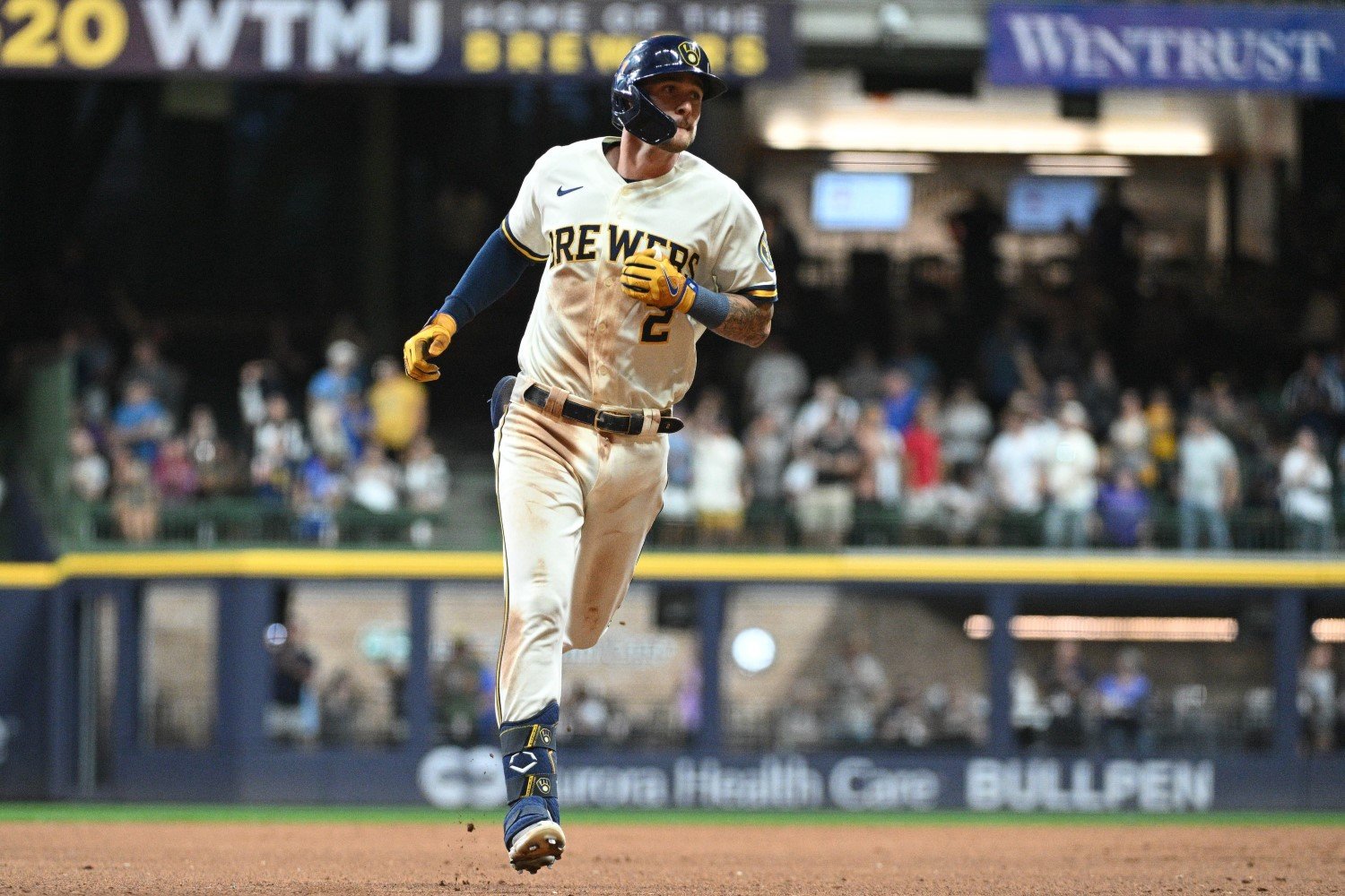 Why the Brewers should move Adames out of the two hole