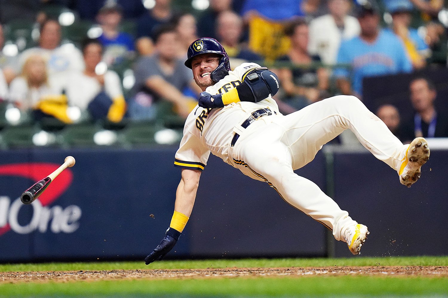 Brewers OF Jesse Winker returns from injury with winning mindset