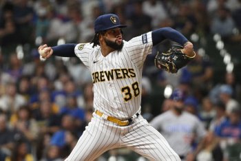 Brewers Have to Sign or Exchange Arbitration Figures with Six Players Today