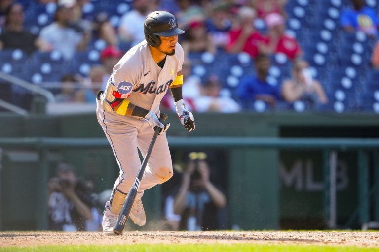 Could the Brewers Trade for Marlins First Baseman Luis Arraez?