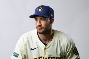 Brewers Spring Training Notebook, Feb. 27: Aaron Ashby on His Sinker and Slider