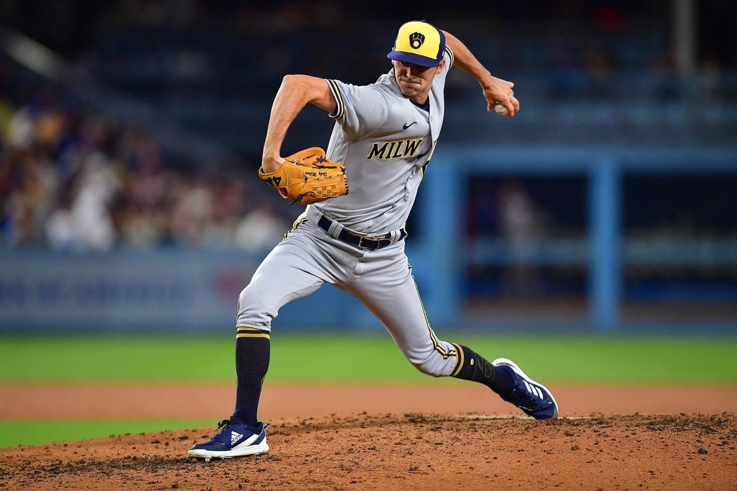 Brewers Camp Morning Notebook, Feb. 26: Fastballs and Feel with Hoby ...