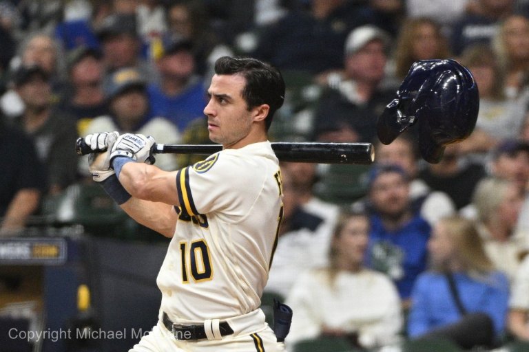 Sal Frelick is Not Messing Around, on the Infield or in the Batter's Box