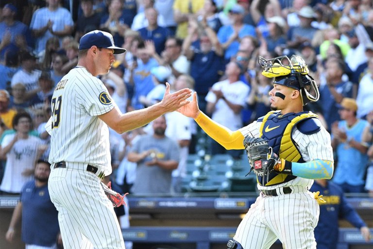 Three Candidates to Break out in the Brewers' Bullpen in 2024