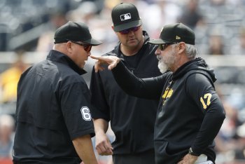 Brewers Looking to Create Leeway in Division Amid Trip to Pittsburgh