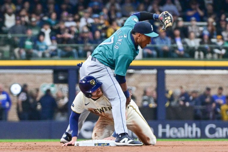 A Need For Speed: How Many Extra Wins Can the Brewers Get From Stealing Bases?