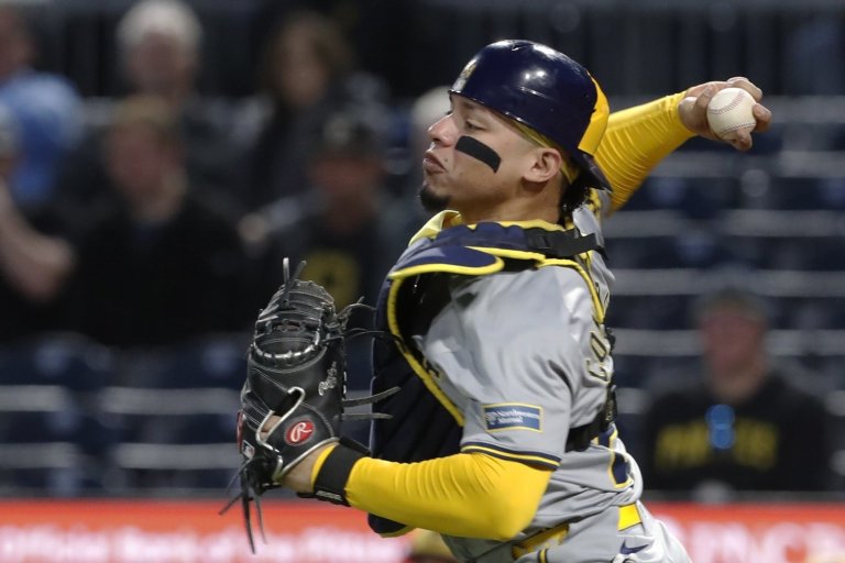 The Hunter: William Contreras's Fight to Control the Running Game