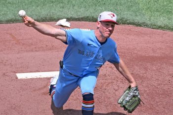 Chris Bassitt Could Be the Best Trade Target for Brewers' Starting Rotation