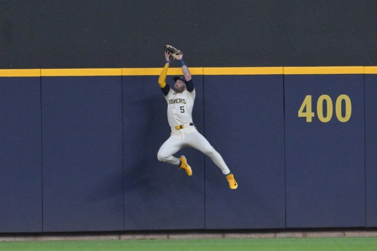 Brewers Take What Comes to Them at 2024 MLB Trade Deadline