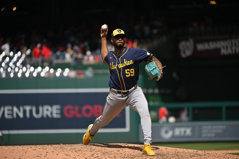 Pat Murphy Has Miscast Brewers Reliever Elvis Peguero as a Fireman Against Righties