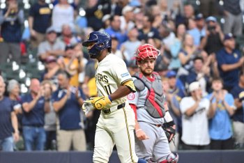 Brewers' Latest Offensive Speed Bump Reinforces the Importance of Clinching a First-Round Playoff Bye