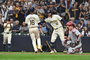 Key Storylines as Brewers Look Toward Postseason: Whom Should They Play?