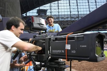 WIll Amazon Be A Future Streaming Home Of The Milwaukee Brewers?