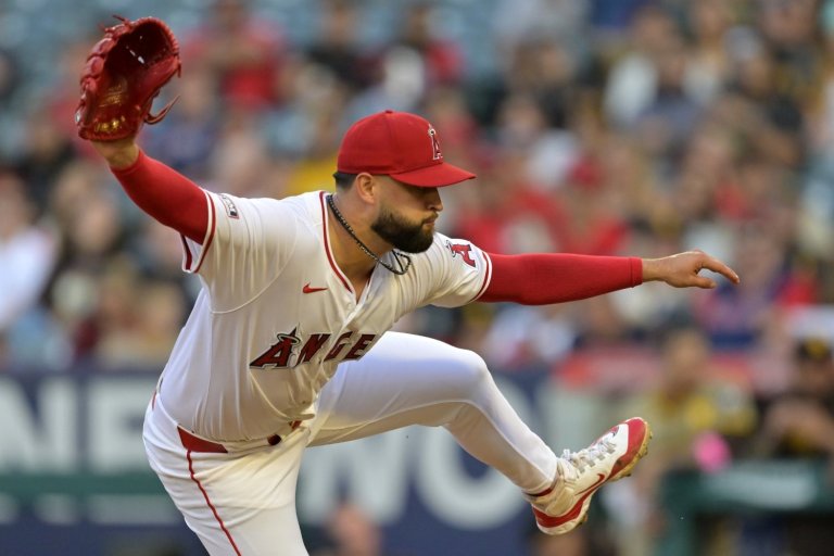 Could Angels' Non-Tendered Southpaw Become a Future Brewers Fixture?