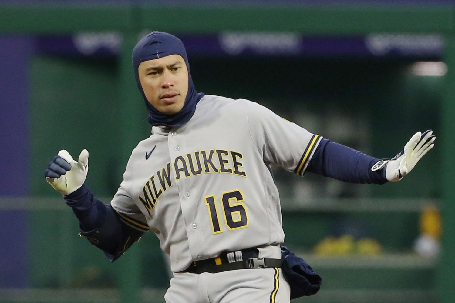 10 Straight Wins: Brewers’ Unbeatable Combination Of Talent! - brihbnr