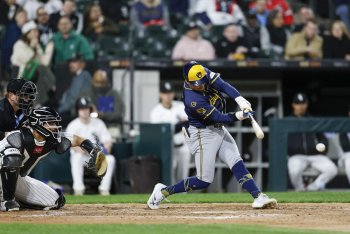 So Far, Caleb Durbin is Choosing Contact (Lots of It) Over Power (Like, Any at All)