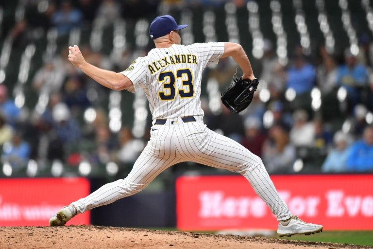 Are the Milwaukee Brewers Losing Their Fans?