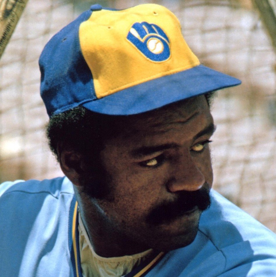 More information about "Larry Hisle"