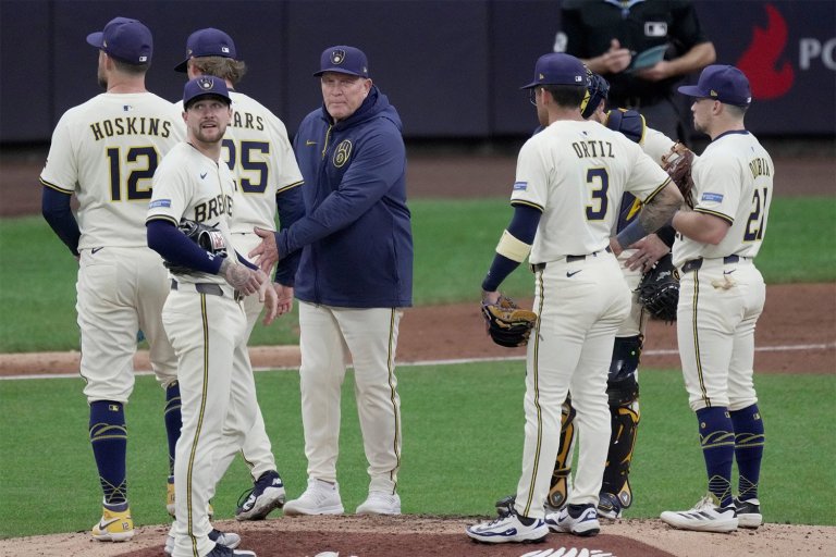 Pat Murphy's Aggressive Reliever Usage Remains Concerning