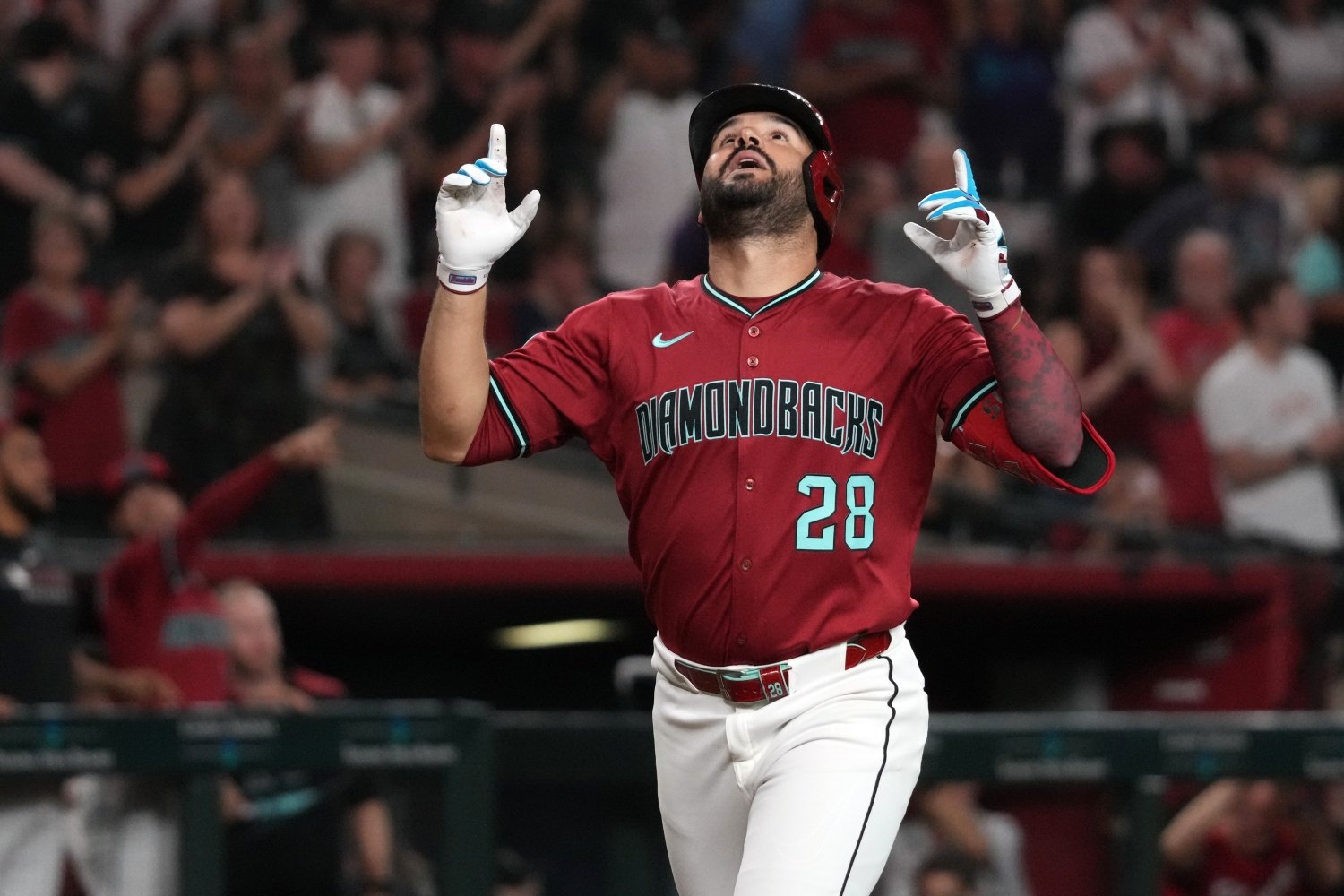 Trading for Eugenio Suárez is What Brewers Hired Pat Murphy For