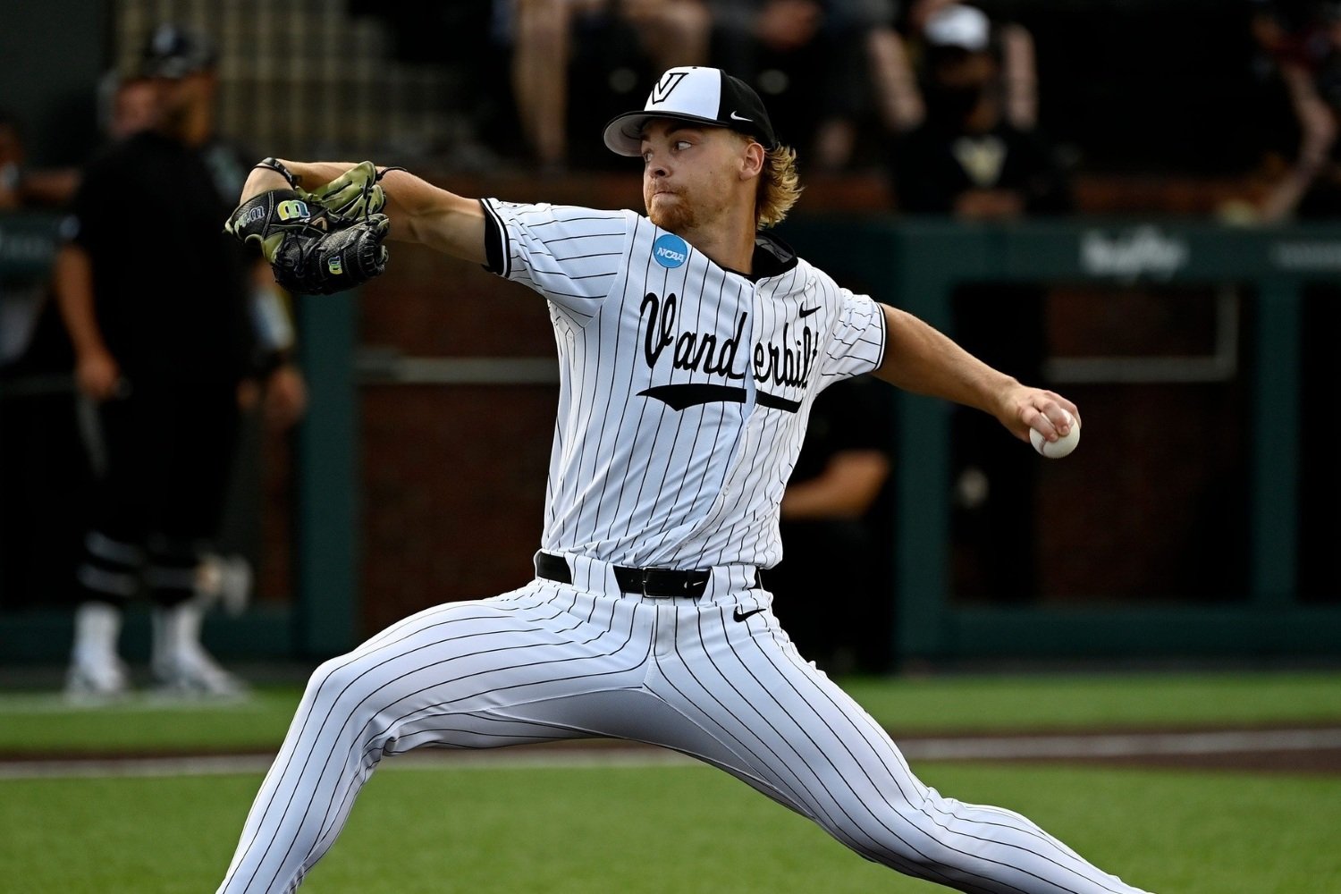 Milwaukee Brewers 2025 MLB Draft Coverage: Day 1 Recap