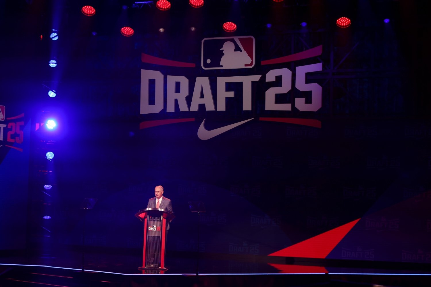 A Shocking Team Mimics the Brewers’ Draft Strategy