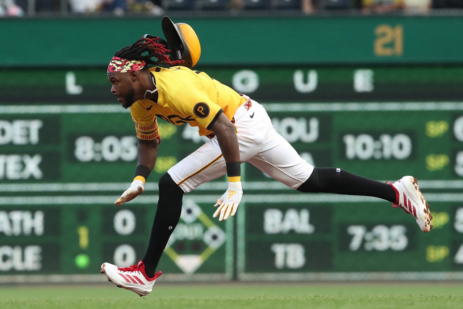 How Would Oneil Cruz Look In Brewers Blue?