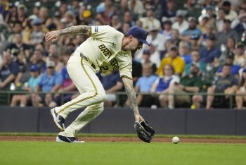 Why Brice Turang’s Defensive Stats Don’t Tell The Same Story