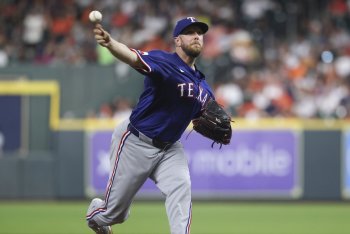 If Brandon Woodruff Declines the Qualifying Offer, How Will Brewers Fill Innings for 2026?