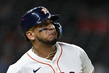 Brewers' External Options to Replace Caleb Durbin at Third Base