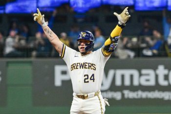It Took Almost Two Full Innings for the 2026 Brewers to Announce Themselves