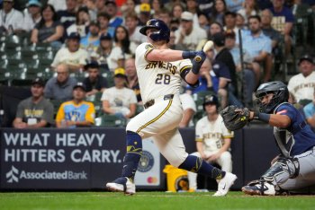 What is the Milwaukee Brewers' Best Offensive Lineup for October?