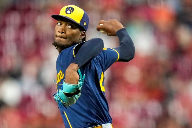 The Brewers' Recipe for Success in Game 1 Against the Padres