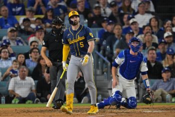 Brewers Continue to Punch Back Against the Big, Bad Dodgers, Now Have Champs on the Ropes