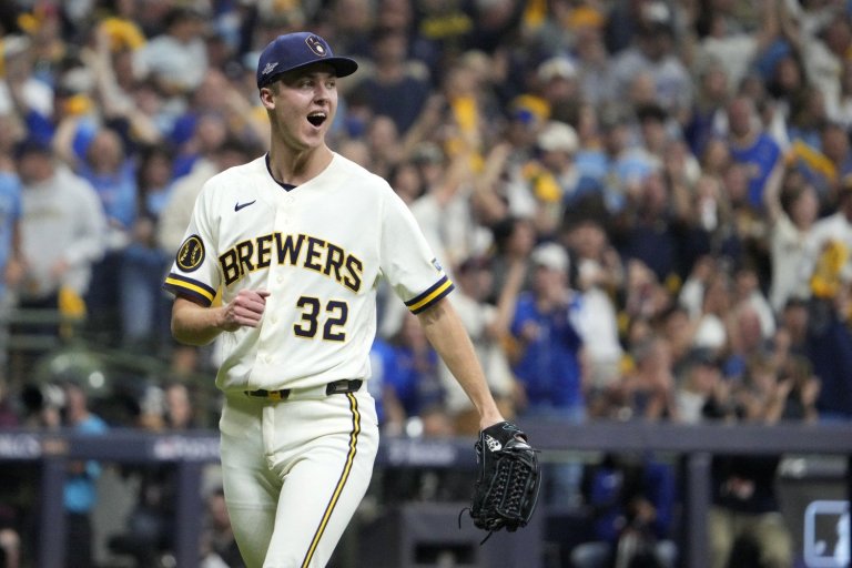 At the Crucial Moments of Game 1, Brewers Were Good Enough to Make Up for the Rest