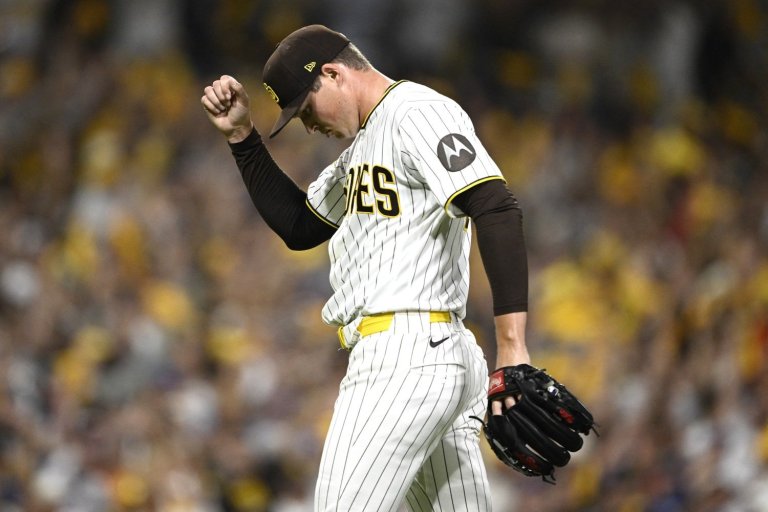 Can Brewers Wait Out Padres' Bullpen in NLDS?